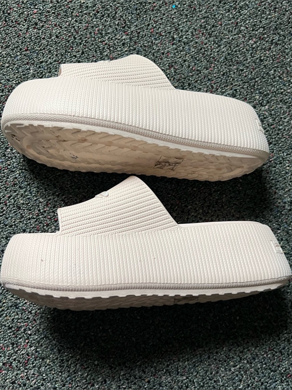 BEBE White Cream Rubber Summer Swim Platform Sandals Slides Slipper Shoes Sz 8 - Picture 8 of 16